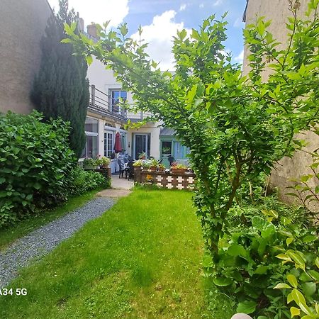 Maison Violette En Berry Aigurande Buitenkant foto