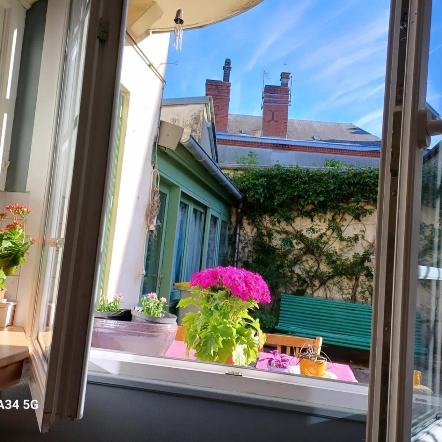 Maison Violette En Berry Aigurande Buitenkant foto